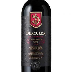 Draculea-Cabernet-Sauvignon-Syrah-Legendary-Dracula-2013-1